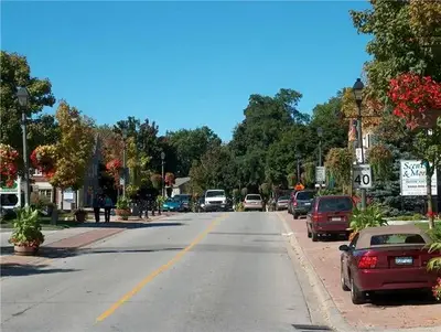 10425 Islington Avenue 204, Vaughan, ON L0J 1C0