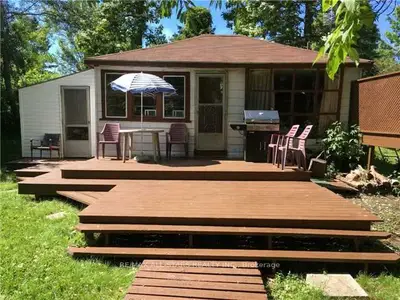 131 Snake Island Road, Georgina Islands, On L4p 3e9