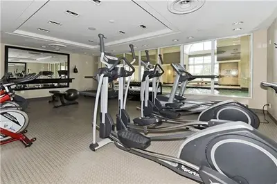 310 Red Maple Road 312, Richmond Hill, ON L4C 0T7