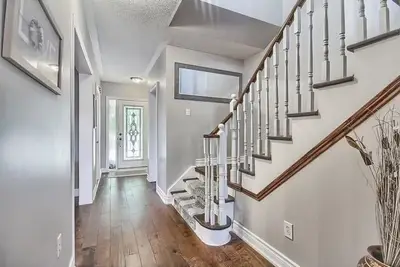 479 Plantation Gate, Newmarket, ON L3X 2C6