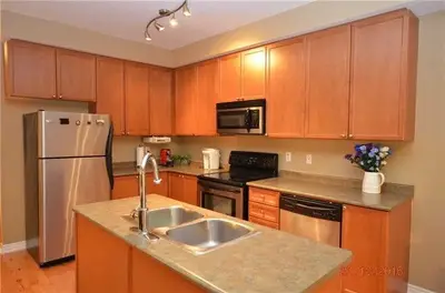 56 North Lake Road 18, Richmond Hill, ON L4E 0G5