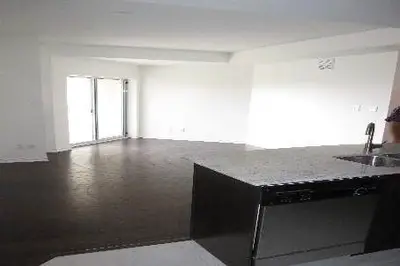 8 Maison Parc Court 704, Vaughan, ON L4J 9K5