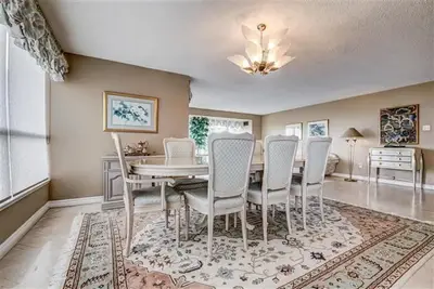 7300 Yonge Street 1509, Vaughan, ON L4J 7Y5