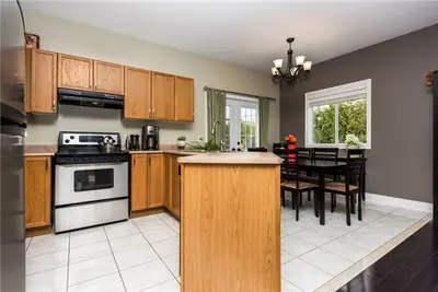 888 FREDERICK Street, Innisfil, ON L0L 1C0