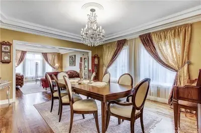10 Yellow Birch Crescent, Richmond Hill, ON L4B 3R2
