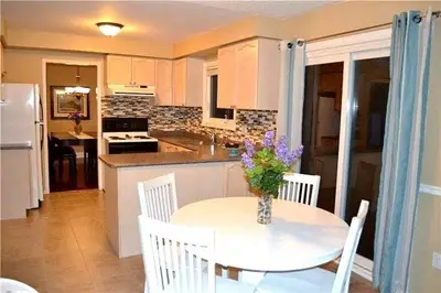 143 King Street, East Gwillimbury, ON L0G 1M0
