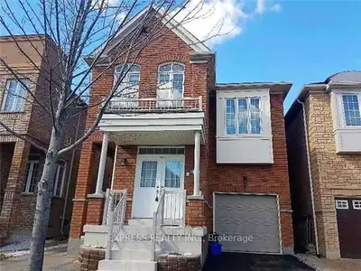 Detached in Vaughan