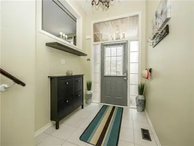 586 Reeves Way Boulevard, Whitchurch-Stouffville, ON L4A 0T3
