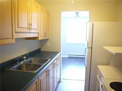 136 Scanlon Avenue 8, Bradford West Gwillimbury, ON L3Z 1G6