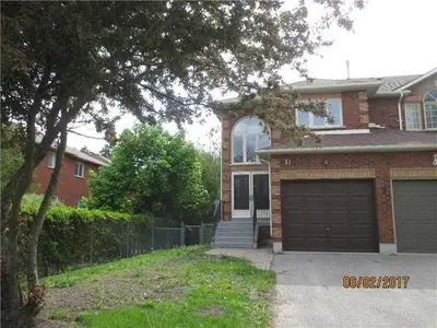 11 Opal Court, Whitchurch-Stouffville, ON L4A 8C2
