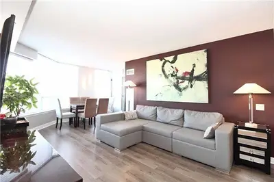 9015 Leslie Street 510, Richmond Hill, ON L4B 4J8