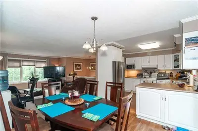 3772 WEST Street, Innisfil, ON L9S 2L8