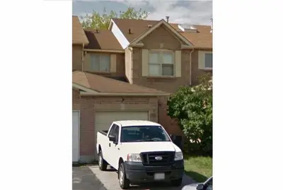 16 Bingham Street, Richmond Hill, ON L4C 9R1