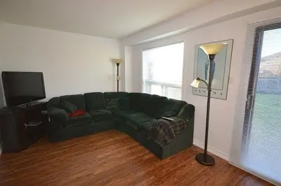 10 Natanya Boulevard, Georgina, ON L4P 3R6