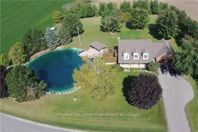 Detached in New Tecumseth