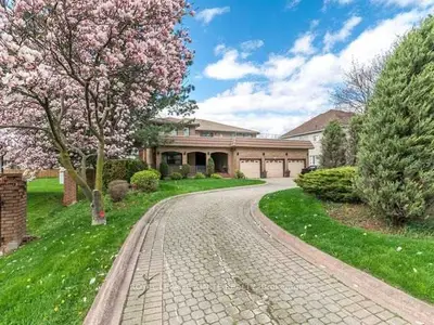 Detached in Markham