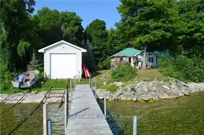 300 Loon Road, Georgina Islands, On L0c 1r0