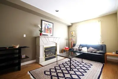 163 Redstone Road, Richmond Hill, ON L4S 1T9