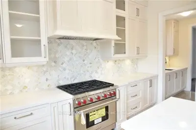 5 Kirsten Street, Richmond Hill, ON L4C 1T2