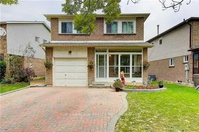39 Nightstar Drive, Richmond Hill, ON L4C 8H8