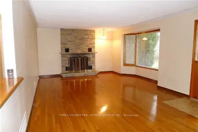 3710 Baseline Road, Georgina, ON L0H 1G0