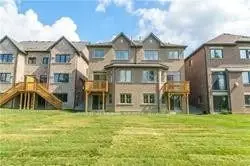 122 Countryman Road, East Gwillimbury, ON L9N 0N8