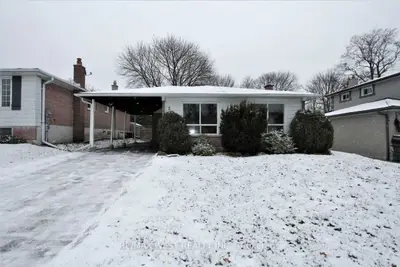 298 Towercrest Drive, Newmarket, ON L3Y 1C2