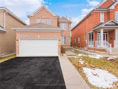 30 Mayan Avenue, Richmond Hill, ON L4S 2W8