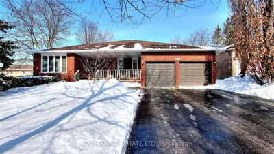 1 Dorman Drive, Whitchurch-Stouffville, ON L4A 6A2