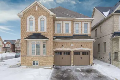 1111 Harden Trail, Newmarket, ON L3X 0B6