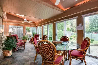 115 Carlson Drive, Newmarket, ON L3Y 3G9