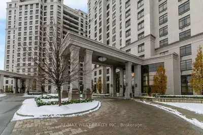 9245 Jane Street S 1604, Vaughan, ON L6A 0J9