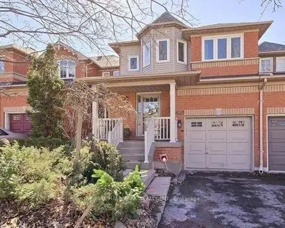 459 BARTHOLOMEW Drive, Newmarket, ON L3X 2E6