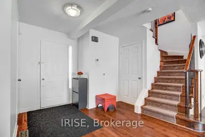 51 Moonlight Lane, Richmond Hill, ON L4C 8K5