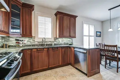 38 Wood Rim Drive, Richmond Hill, ON L4E 4S2