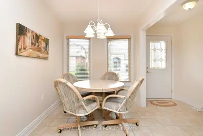 5 Via Vistana, New Tecumseth, ON L9R 0C5