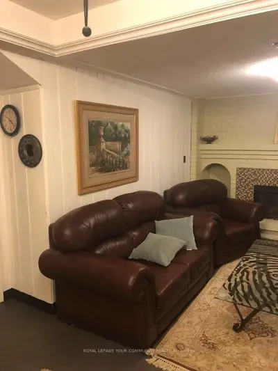 77 Garden Avenue, Richmond Hill, ON L4C 6L6