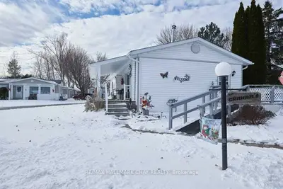 6 WESTERN Avenue, Innisfil, ON L9S 1P2