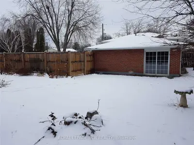 5 Hussey Street, New Tecumseth, ON L9R 1M5