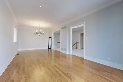 91 Naughton Drive, Richmond Hill, ON L4C 8B3