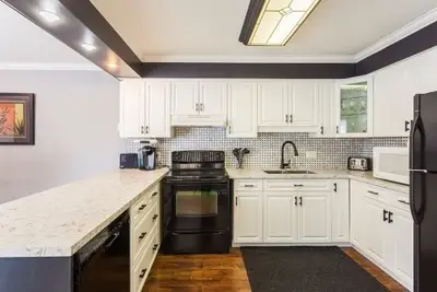6447 14th Line Street, New Tecumseth, ON L9R 1V4