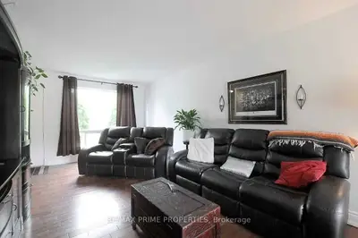 257 Woodycrest Avenue, Georgina, ON L4P 2W3