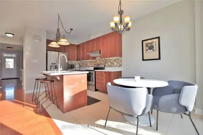 118 Juglans Crescent, Whitchurch-Stouffville, ON L4A 1S5