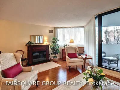 50 Baif Boulevard 612, Richmond Hill, ON L4C 5L1