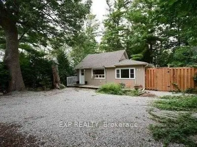 87 Dunkirk Avenue, Georgina, ON L0E 1R0