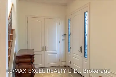 25 Oak Avenue, Richmond Hill, ON L4C 6R5