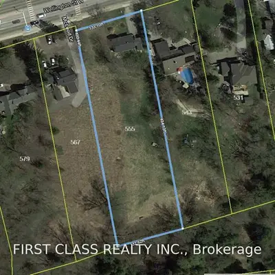 555 Wellington Street W, Aurora, ON L4G 6J7