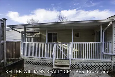 275 Jeff Smith Court, Newmarket, ON L3Y 8C5