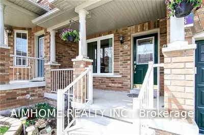 12 Prince Patrick Avenue, Richmond Hill, ON L4B 4T5