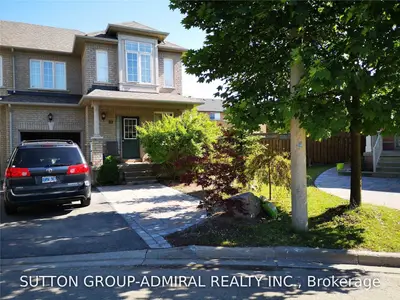 89 Rideau Drive, Richmond Hill, ON L4B 4P1